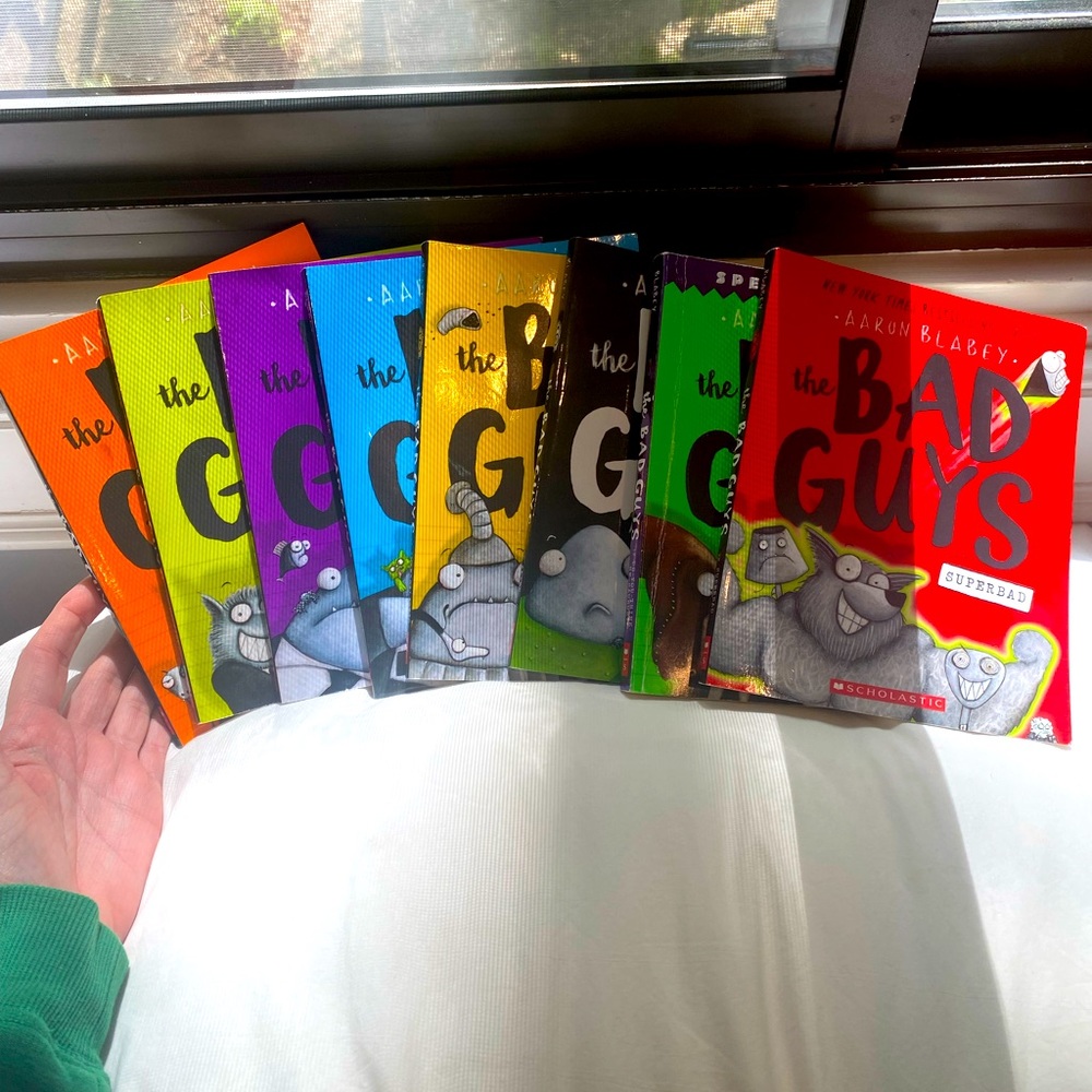 The Bad Guys Book Series 1-8 EUC by Aaron Blabey